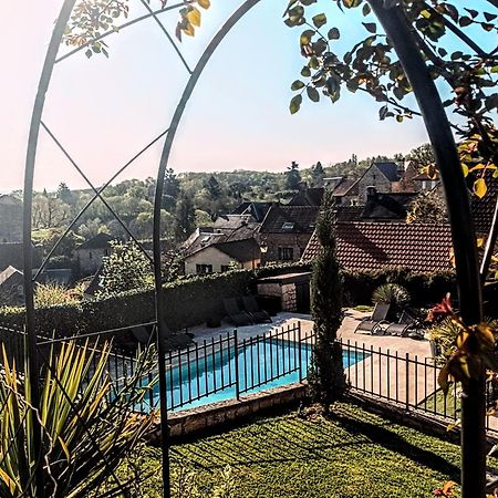 Le Clos De La Musardise - Gites De Charme Avec Piscine Chauffee Salignac Eyvigues Exterior photo