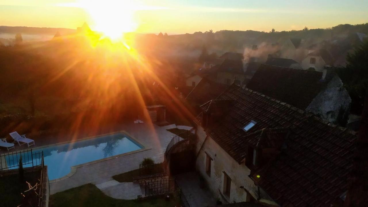 Le Clos De La Musardise - Gites De Charme Avec Piscine Chauffee Salignac Eyvigues Exterior photo