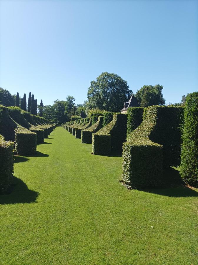 Le Clos De La Musardise - Gites De Charme Avec Piscine Chauffee Salignac Eyvigues Exterior photo